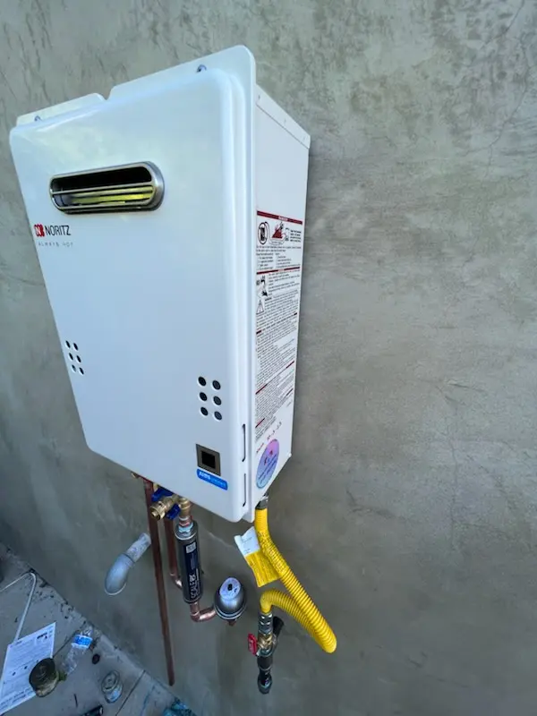Tankless water heater installation for East Riverdale homes